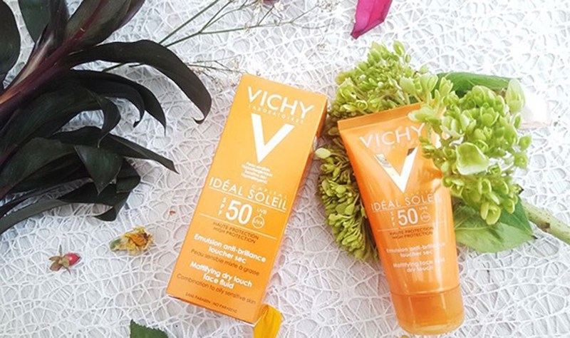 Vichy Ideal Soleil Mattifying Face Fluid Dry Touch