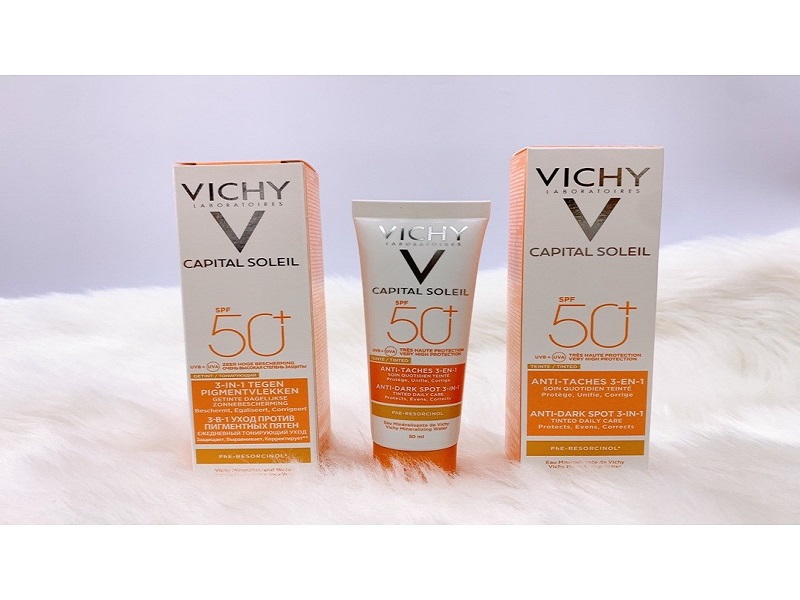Kem chống nắng an toàn và hiệu quả cao Vichy Capital Soleil 3in1 SPF50+ 50Ml